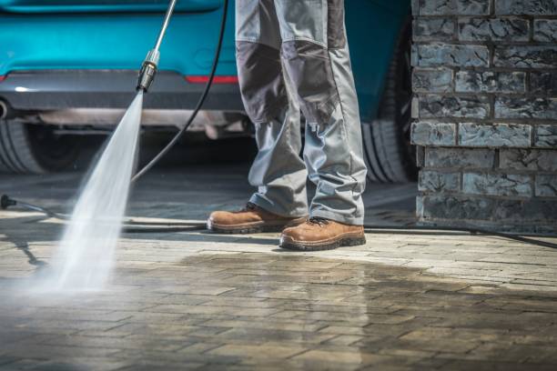 Best Pool Deck Cleaning in Dundee, NY